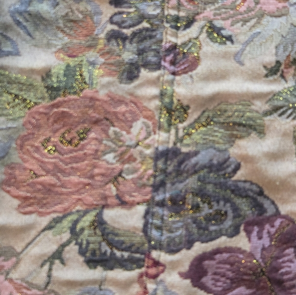 Floral Patterned Jacket - Picture 7 of 8